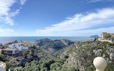 Villas for sale in Cumbre del Sol: beaches and luxury residential developments