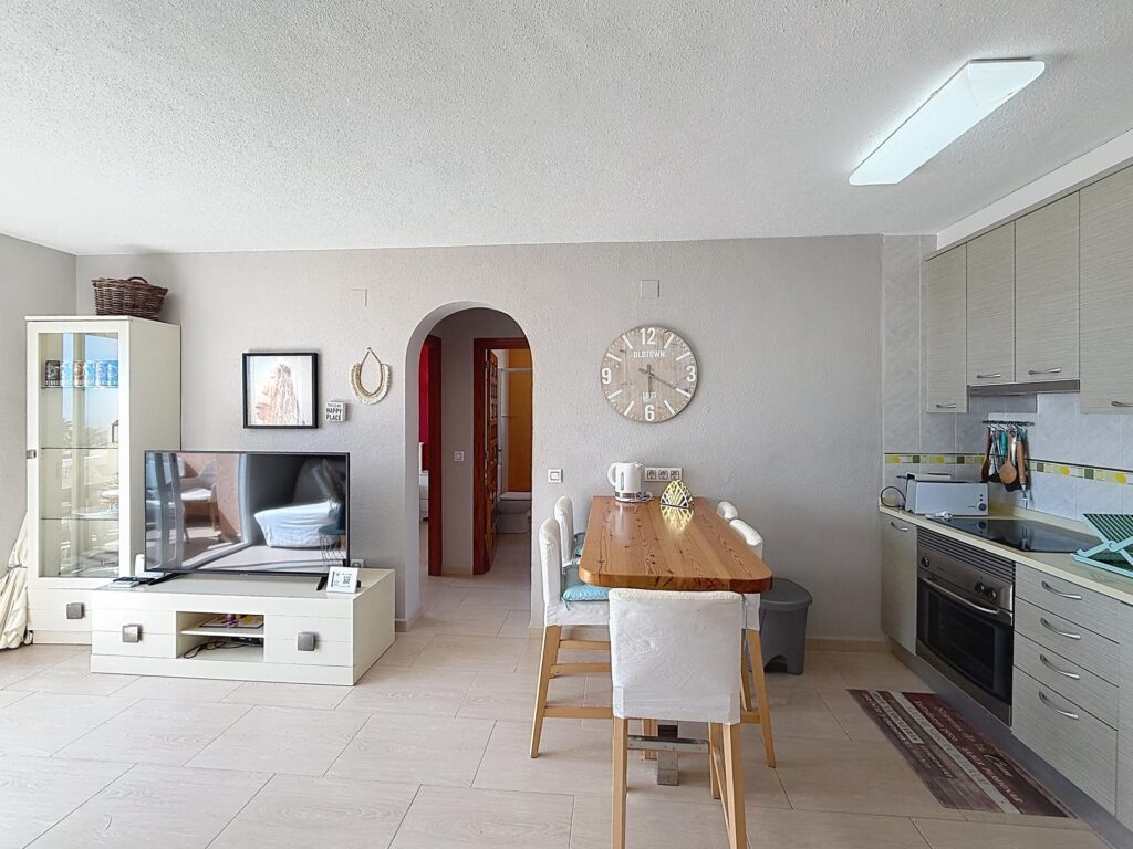 Cumbre del Sol renovated apartment with sea views 5