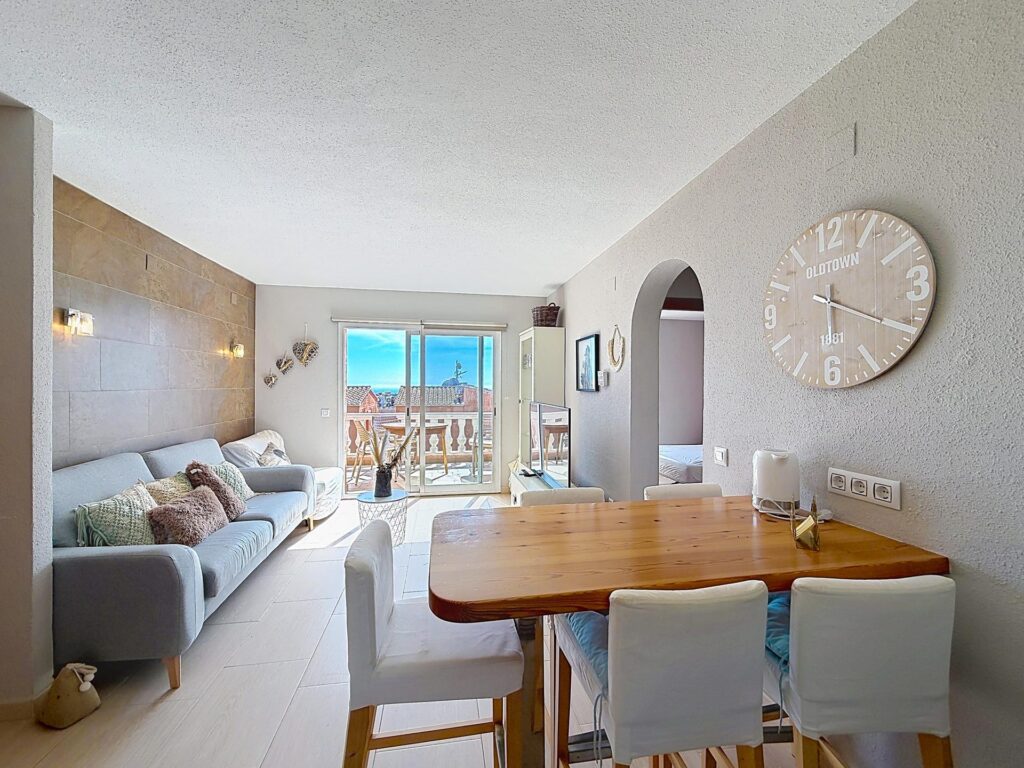 Cumbre del Sol renovated apartment with sea views 8