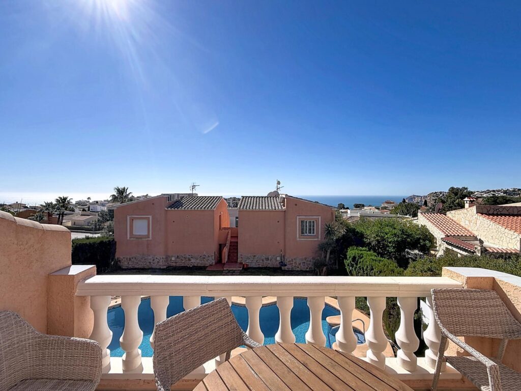 Cumbre del Sol renovated apartment with sea views 14