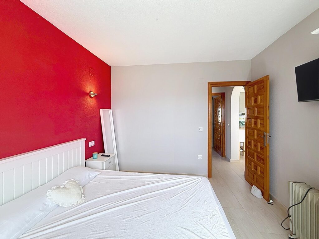 Cumbre del Sol renovated apartment with sea views 20