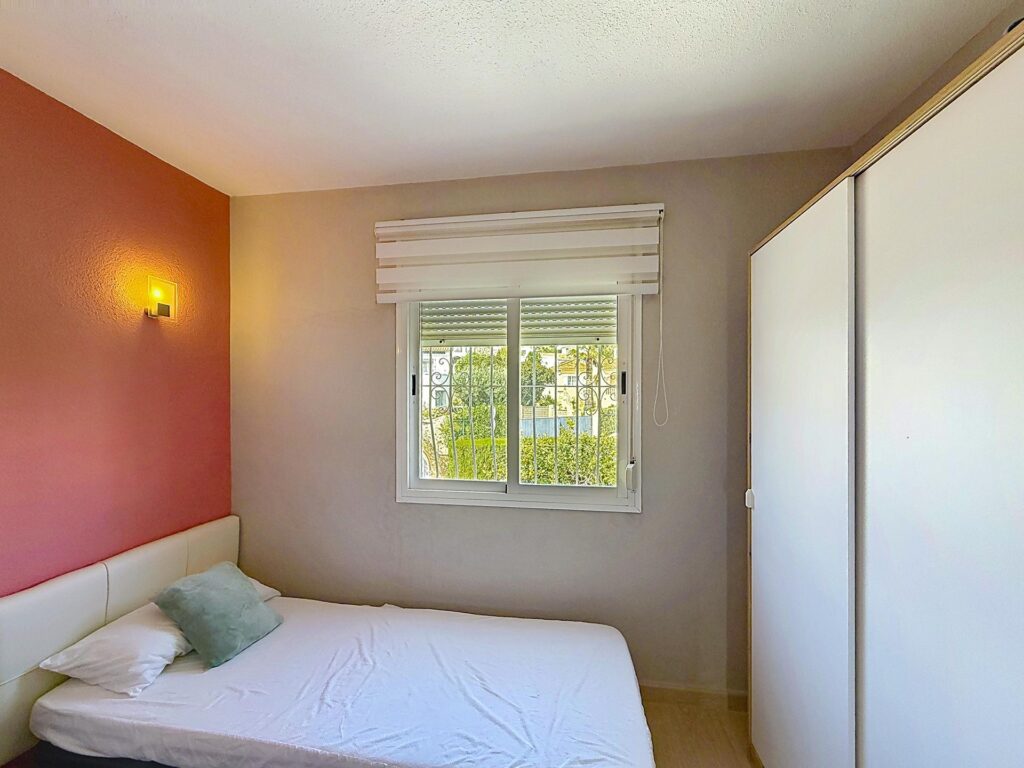 Cumbre del Sol renovated apartment with sea views 27