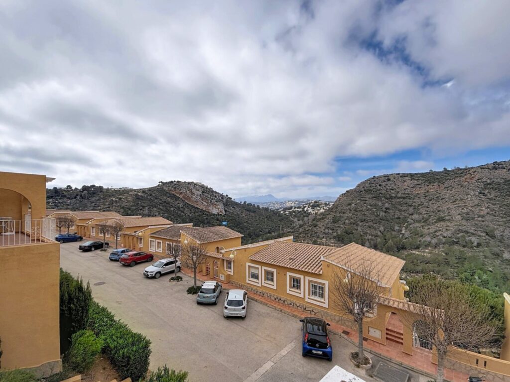 Cumbre del Sol apartment in Pueblo Montecala 11