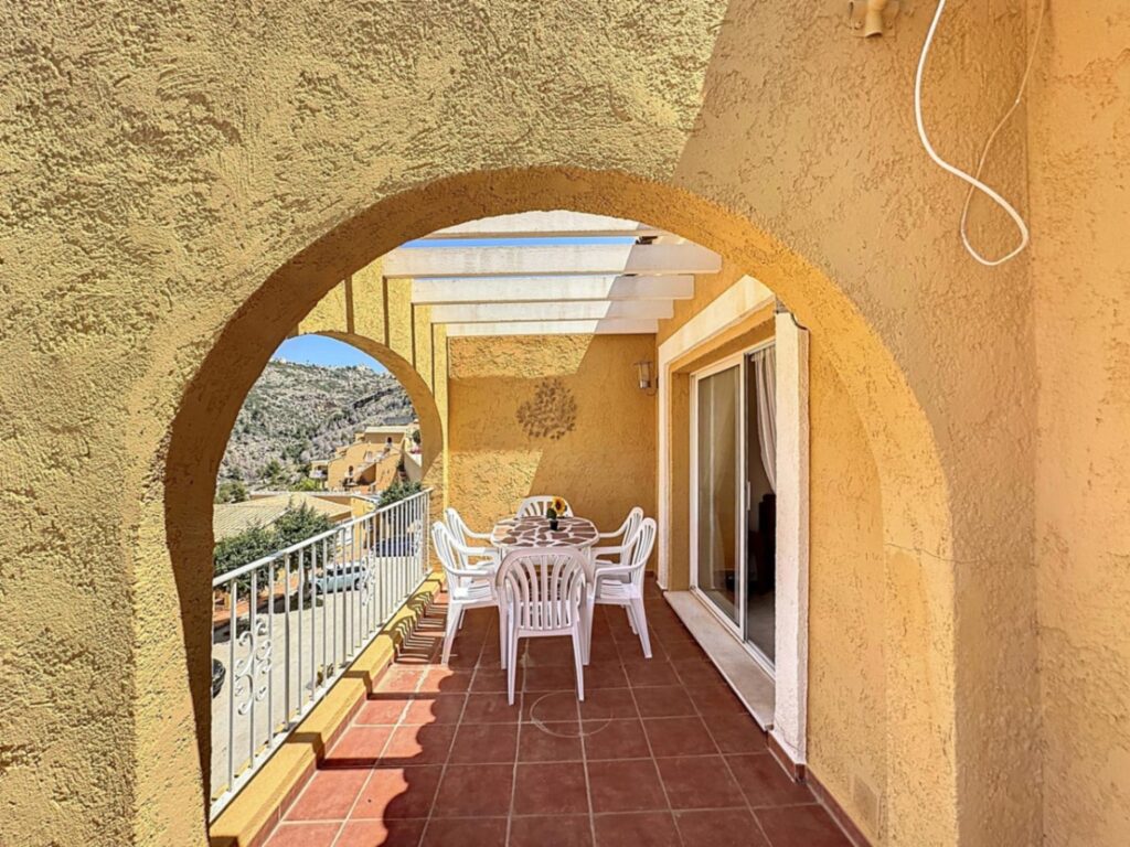 Cumbre del Sol apartment with views of the Moraira valley 23
