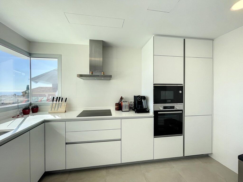 Modern villa with sea views and private pool 6