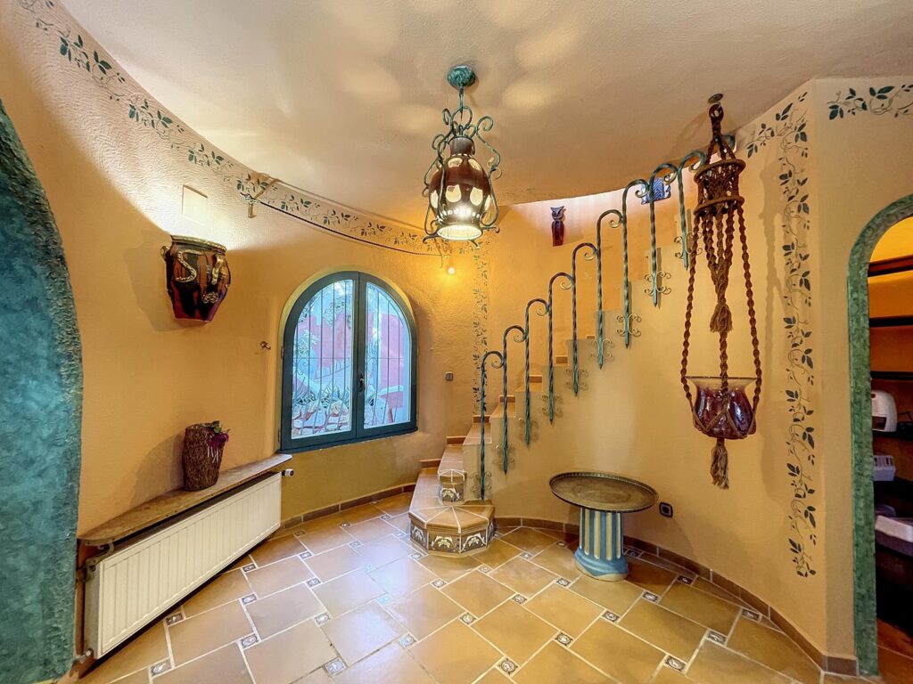 Stunning villa with sea views 13