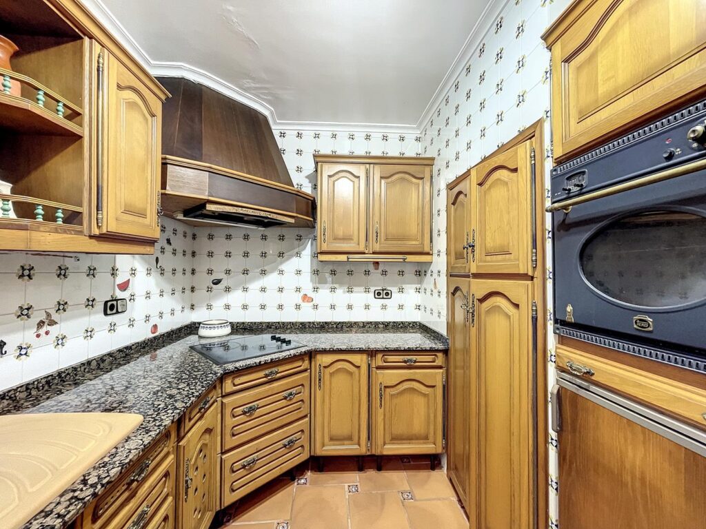 Stunning villa with sea views 19