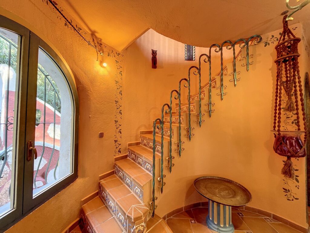 Stunning villa with sea views 42