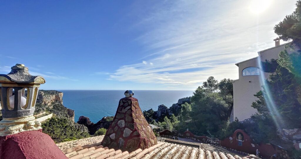 Stunning villa with sea views 52