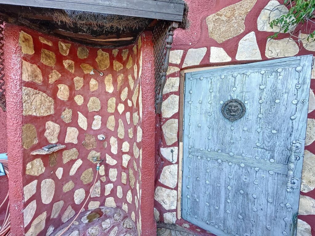 Stunning villa with sea views 60