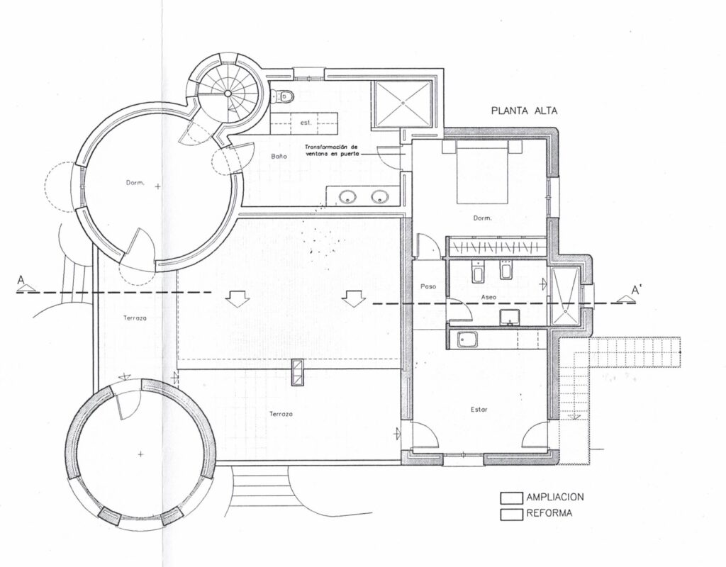 Frontline villa with sea views 95