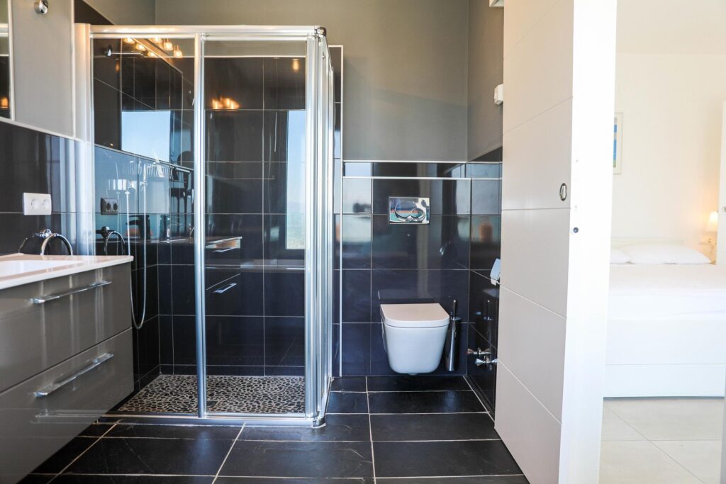 Modern villa with panoramic views 11