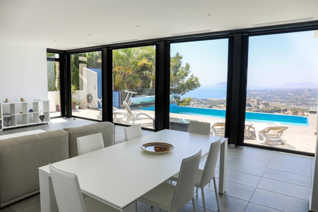 Modern villa with panoramic views 35