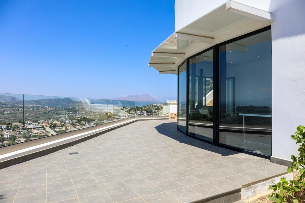 Modern villa with panoramic views 61