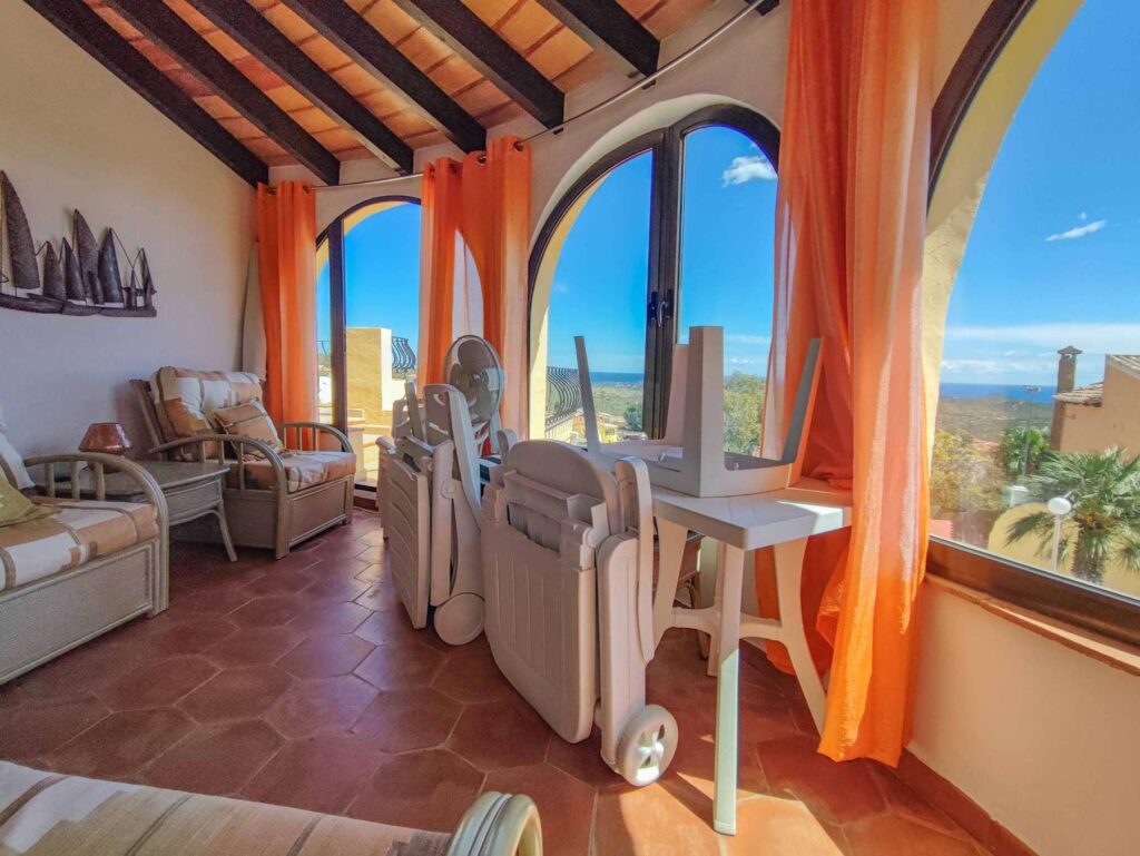 Cumbre del Sol: a Mediterranean-style villa with stunning sea views 15