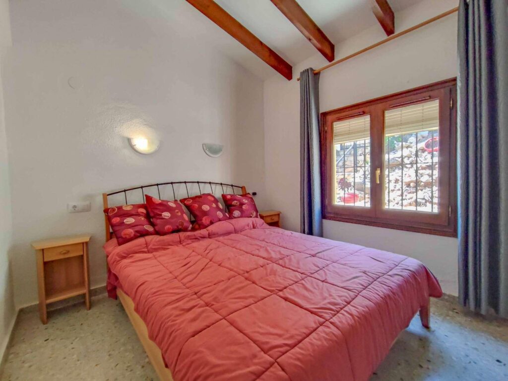 Cumbre del Sol: a Mediterranean-style villa with stunning sea views 17