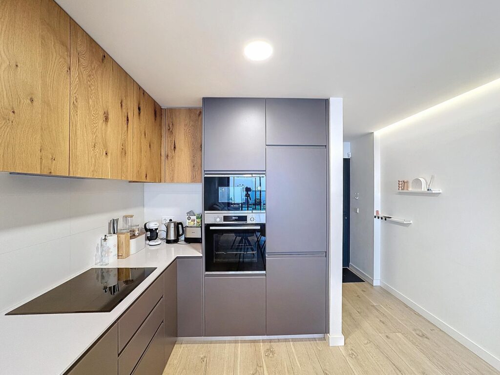 Cumbre del Sol, modern apartment with private garden 4