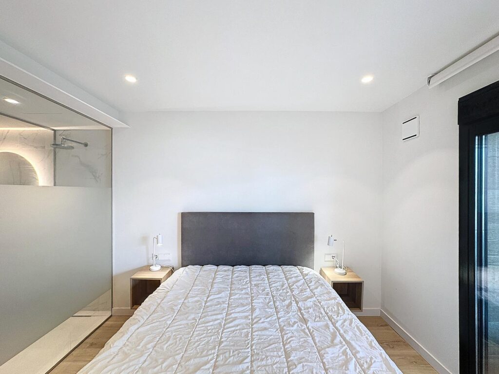 Cumbre del Sol, modern apartment with private garden 32