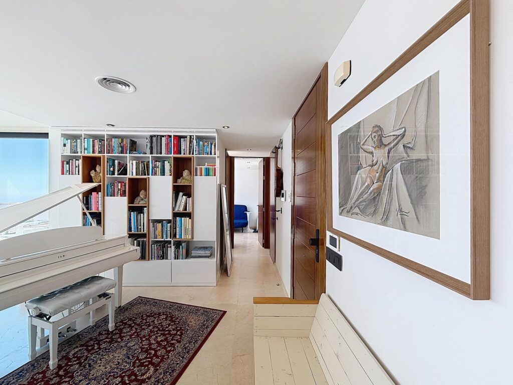 Cumbre del Sol modern villa with panoramic sea views 7