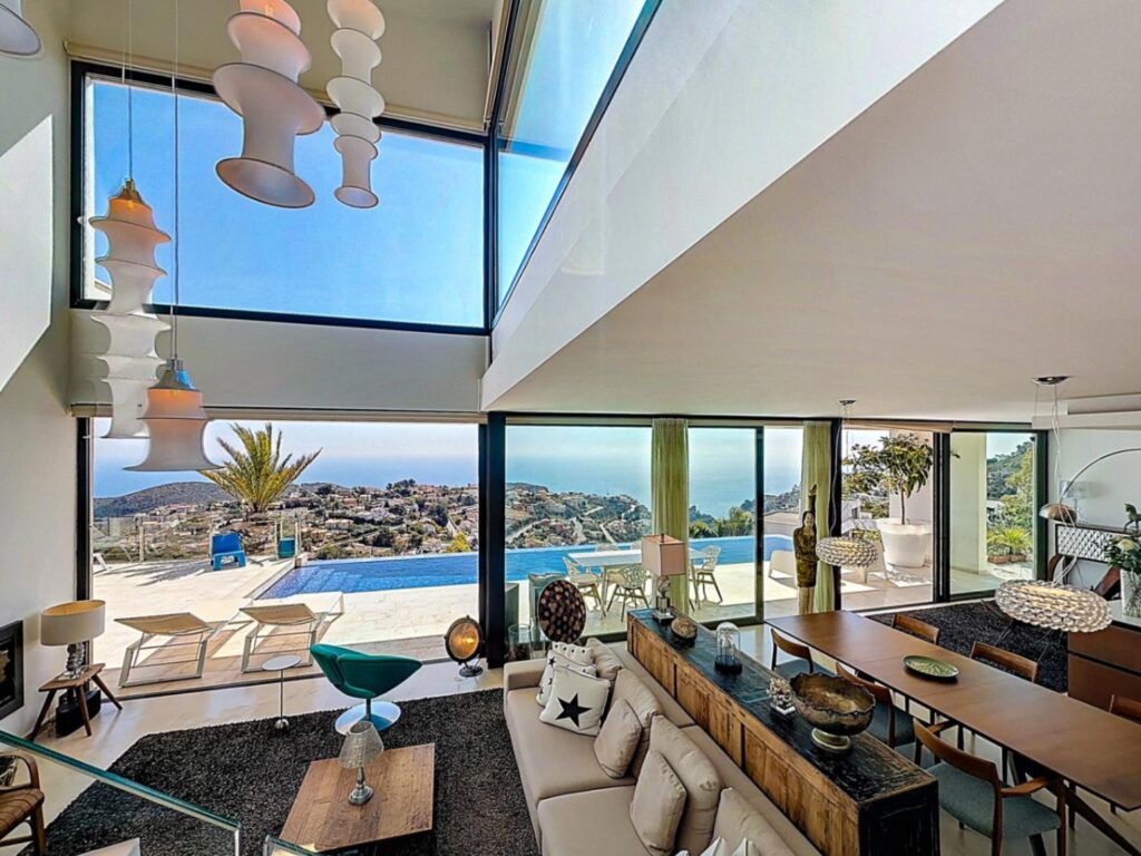 Cumbre del Sol modern villa with panoramic sea views 18