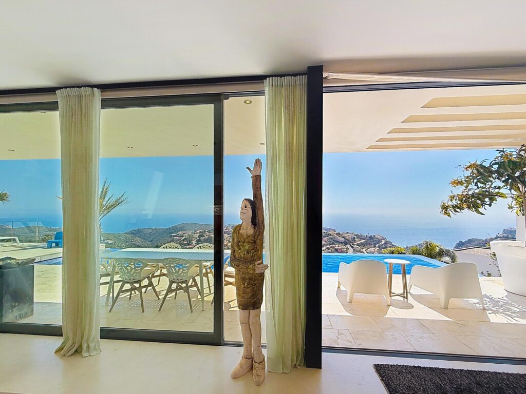 Cumbre del Sol modern villa with panoramic sea views 23