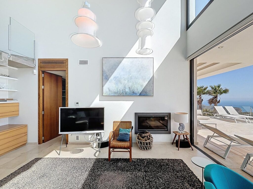 Cumbre del Sol modern villa with panoramic sea views 26