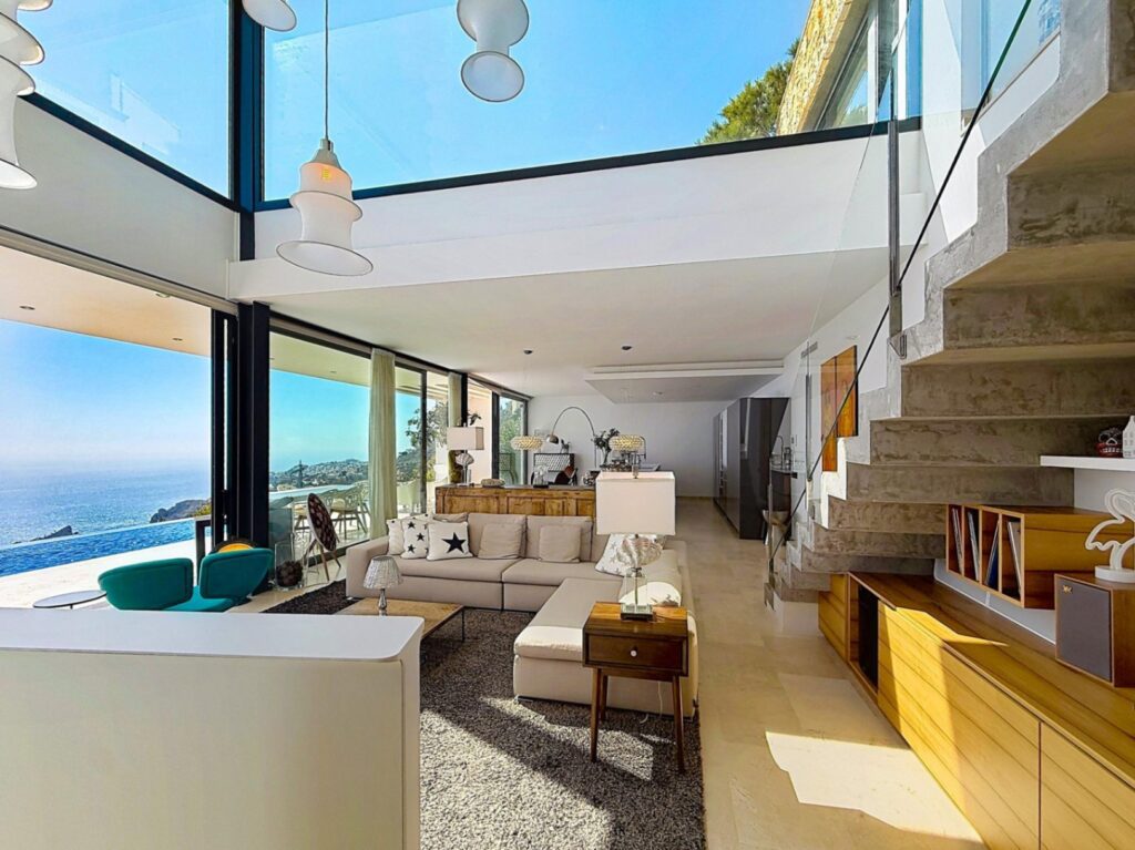 Cumbre del Sol modern villa with panoramic sea views 39