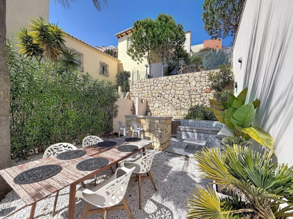 Cumbre del Sol modern villa with panoramic sea views 41