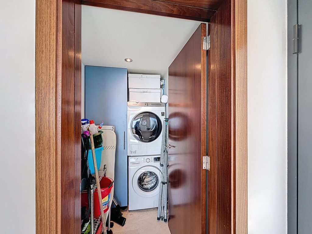 Cumbre del Sol modern villa with panoramic sea views 50