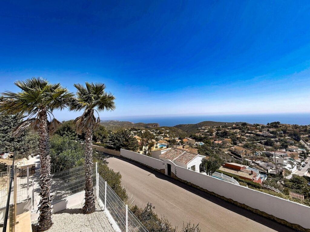 Cumbre del Sol modern villa with panoramic sea views 55