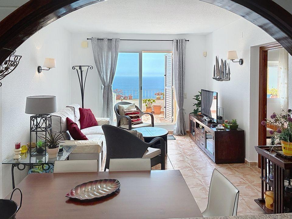 Cumbre del Sol apartment with spectacular panoramic sea views 18