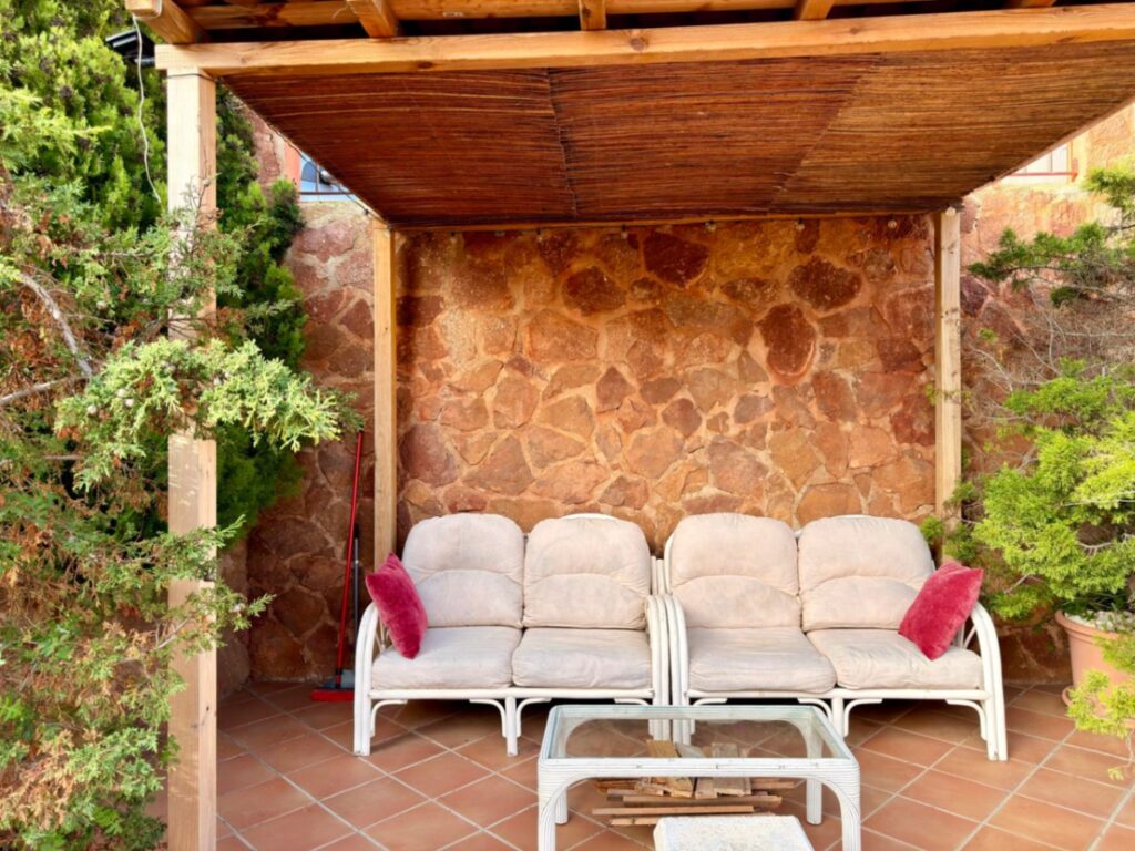 Cumbre del Sol: a Mediterranean-style villa with a swimming pool and sea views 14