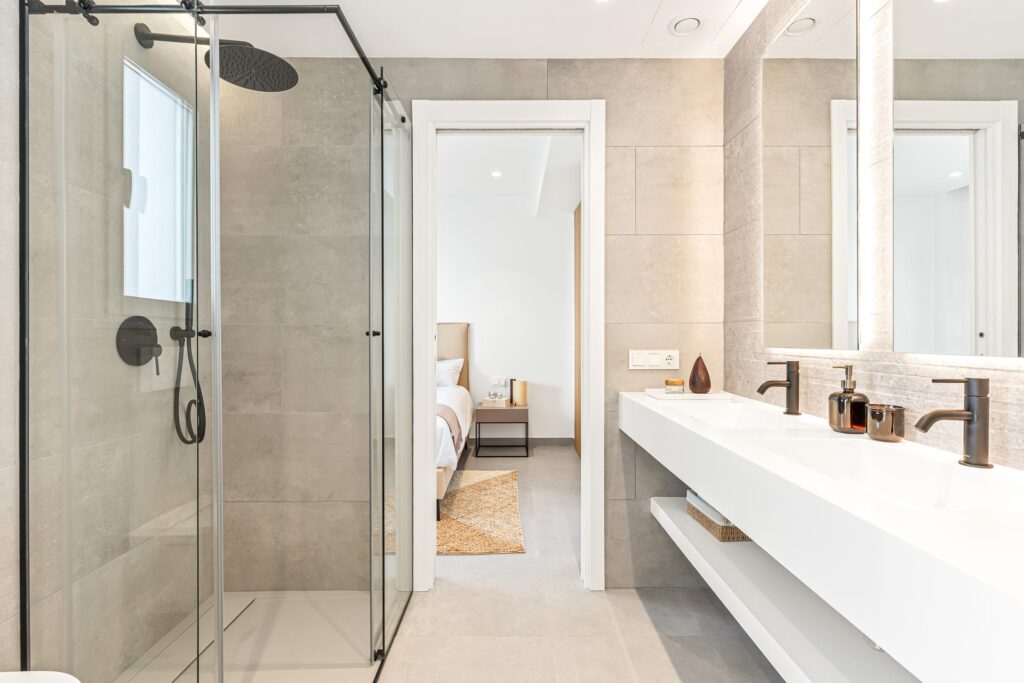 Cumbre del Sol: a spectacular villa offering modern luxury and sea views 25