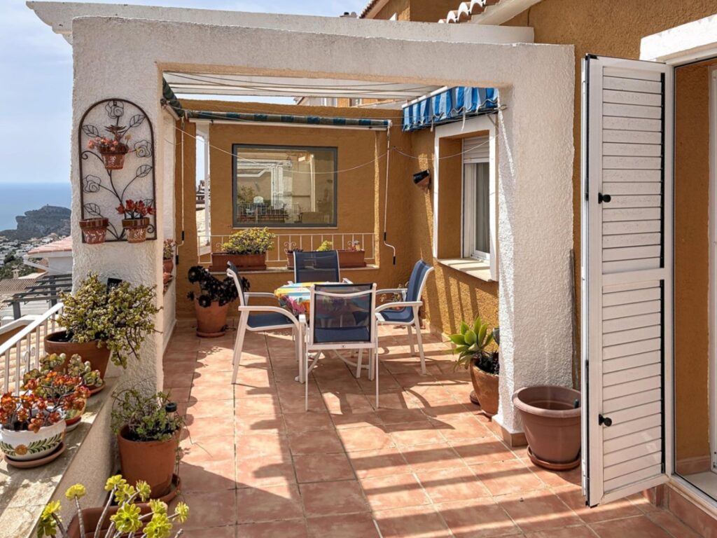 Cumbre del Sol apartment with spectacular panoramic sea views 6