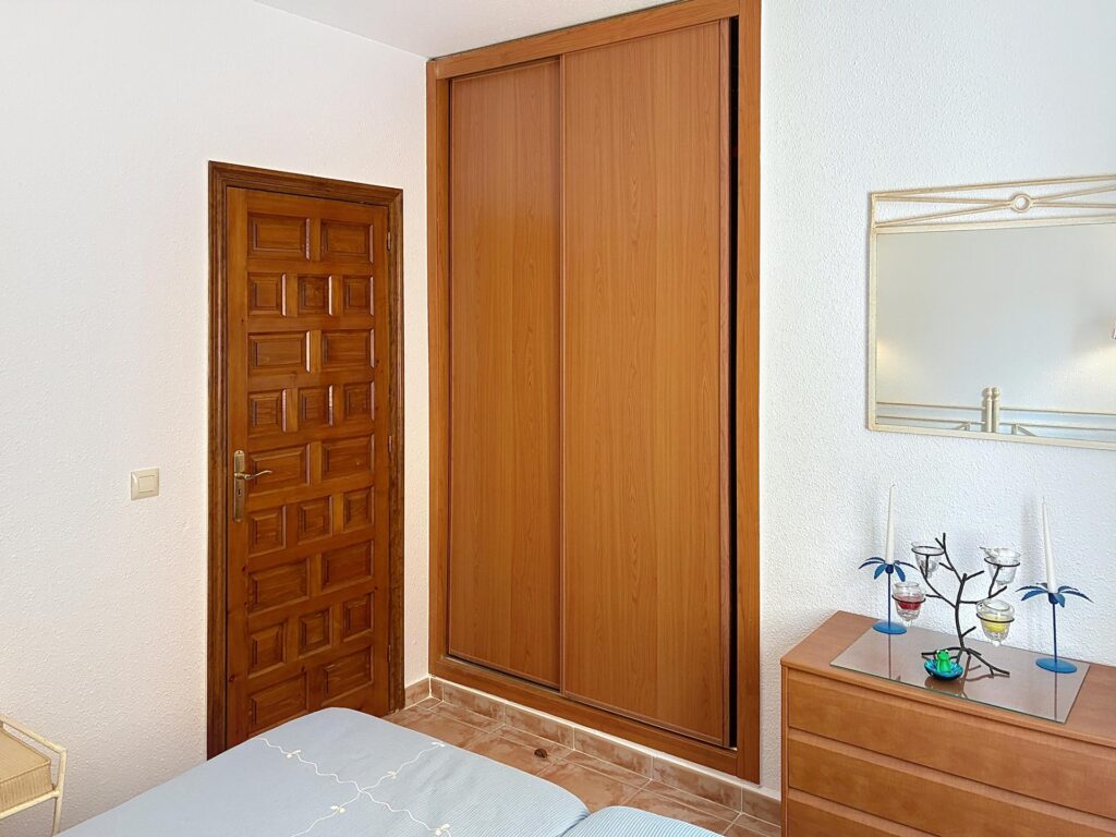 Cumbre del Sol apartment with spectacular panoramic sea views 17