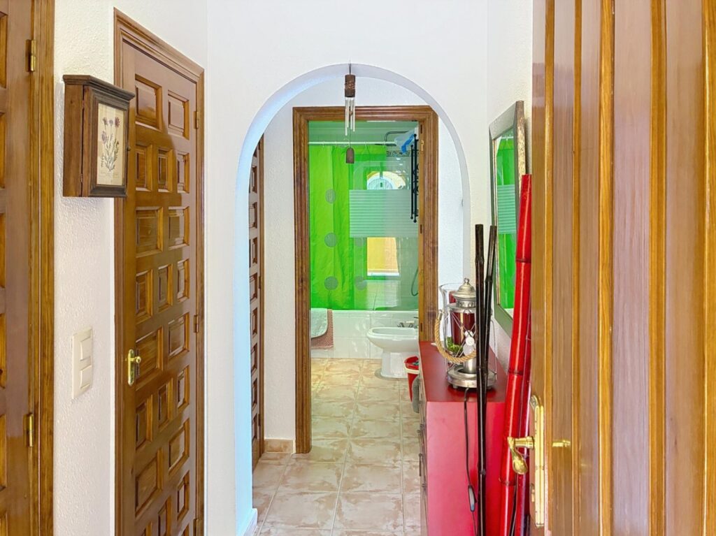 Cumbre del Sol apartment with spectacular panoramic sea views 26