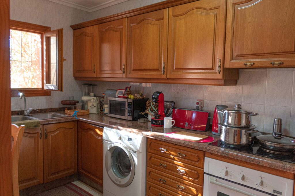 Cumbre del Sol: a Mediterranean-style villa with a swimming pool and sea views 34