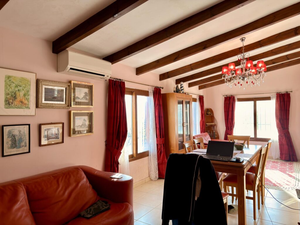 Cumbre del Sol: a Mediterranean-style villa with a swimming pool and sea views 41