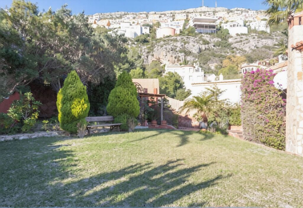 Cumbre del Sol: a Mediterranean-style villa with a swimming pool and sea views 66