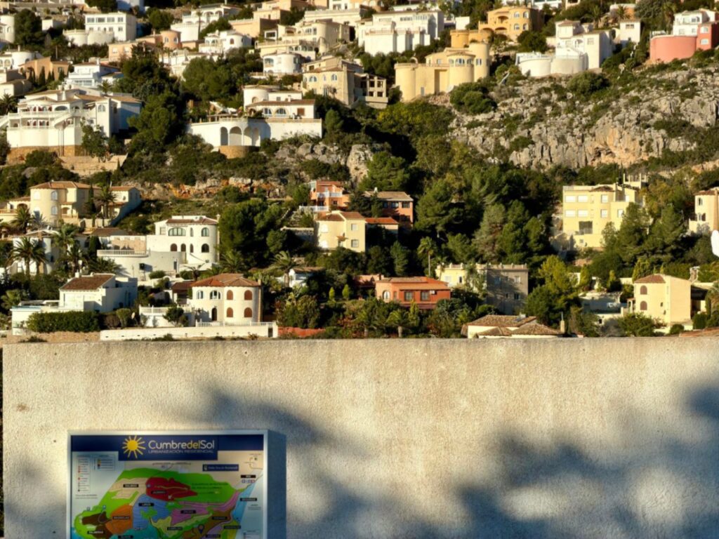 Cumbre del Sol: a Mediterranean-style villa with a swimming pool and sea views 69