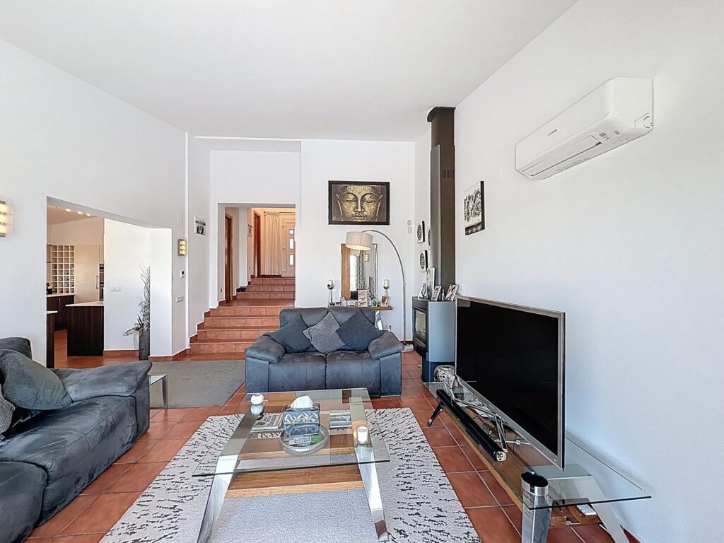 Cumbre del Sol, Luxury villa with panoramic sea views in Magnolias 8