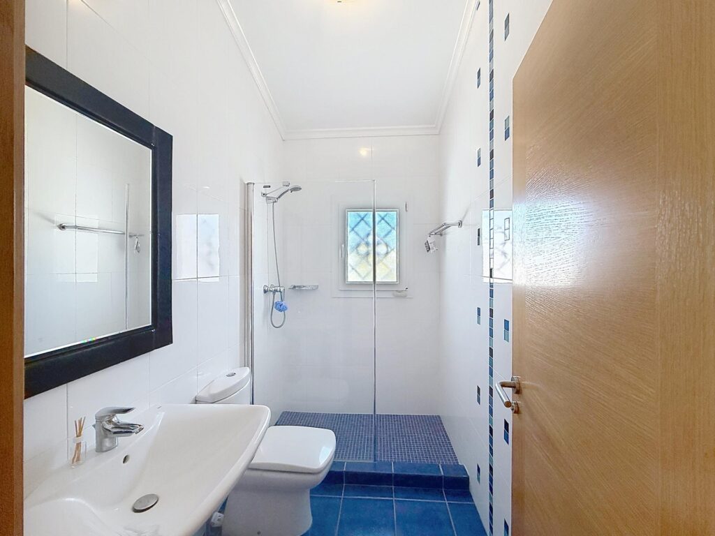 Cumbre del Sol, Luxury villa with panoramic sea views in Magnolias 22