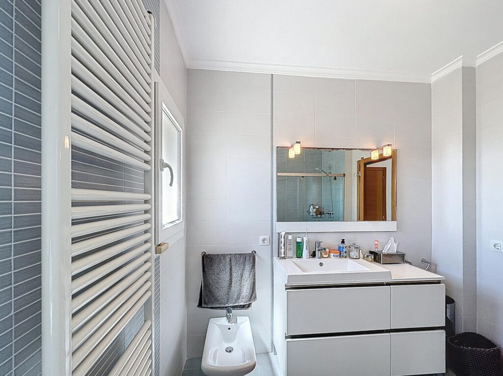 Cumbre del Sol, Luxury villa with panoramic sea views in Magnolias 30