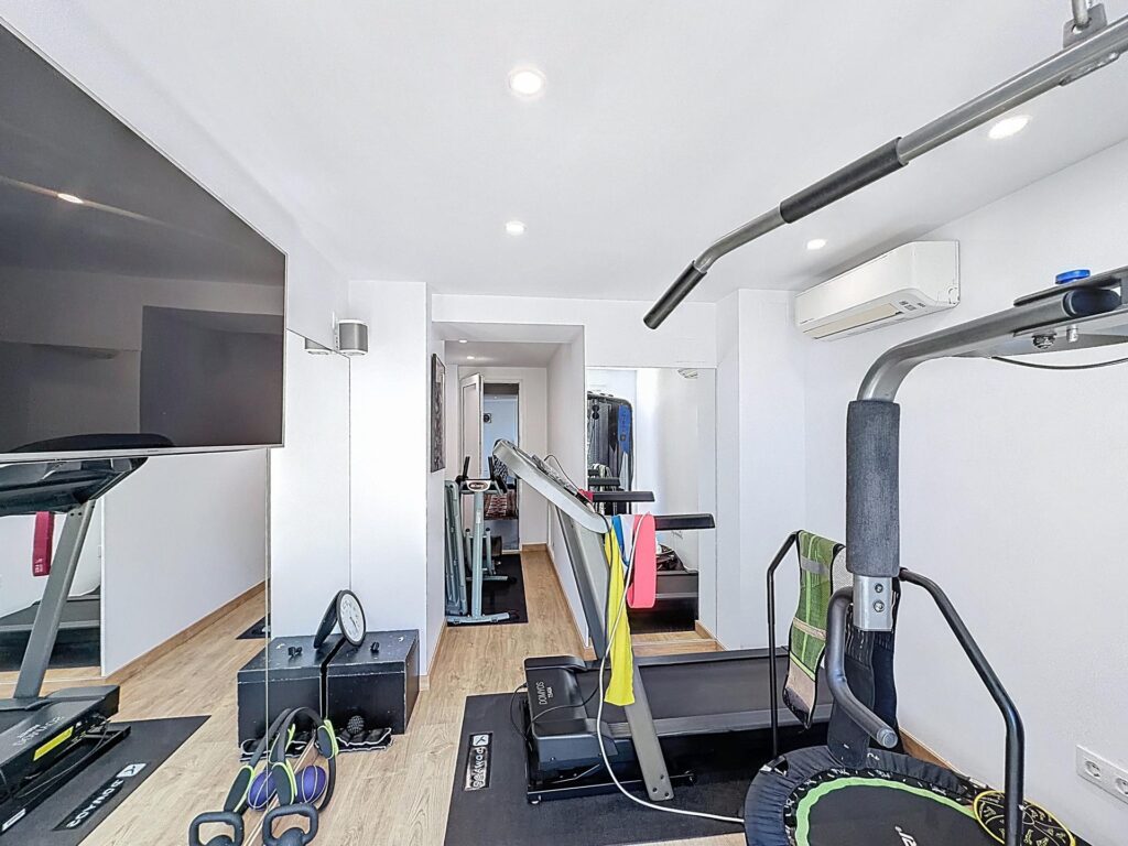 Cumbre del Sol, Luxury villa with panoramic sea views in Magnolias 48