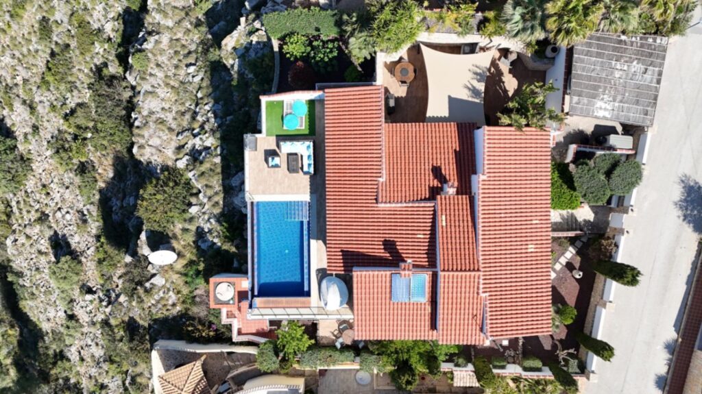 Cumbre del Sol, Luxury villa with panoramic sea views in Magnolias 58