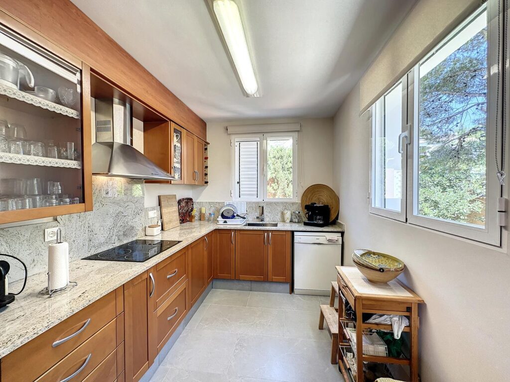 Cumbre del Sol villa with private pool close to all amenities 14