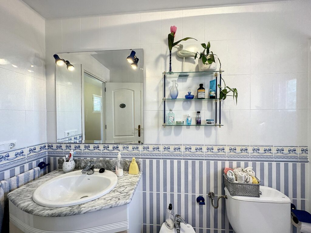 Cumbre del Sol villa with private pool close to all amenities 32