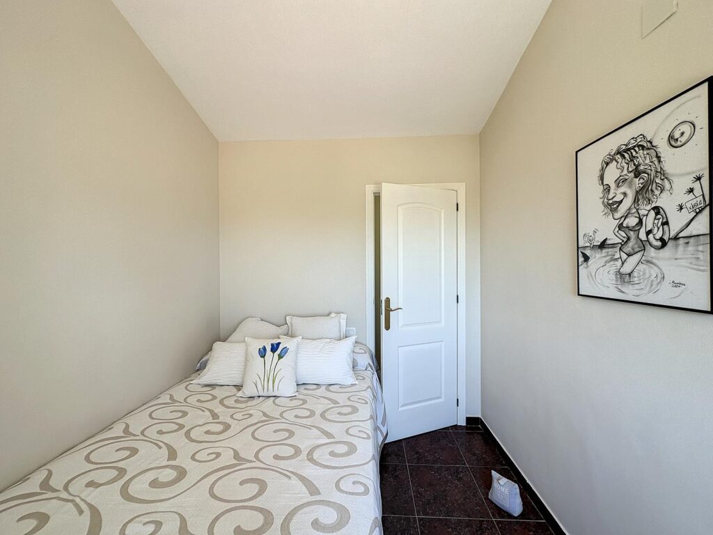 Cumbre del Sol villa with private pool close to all amenities 37