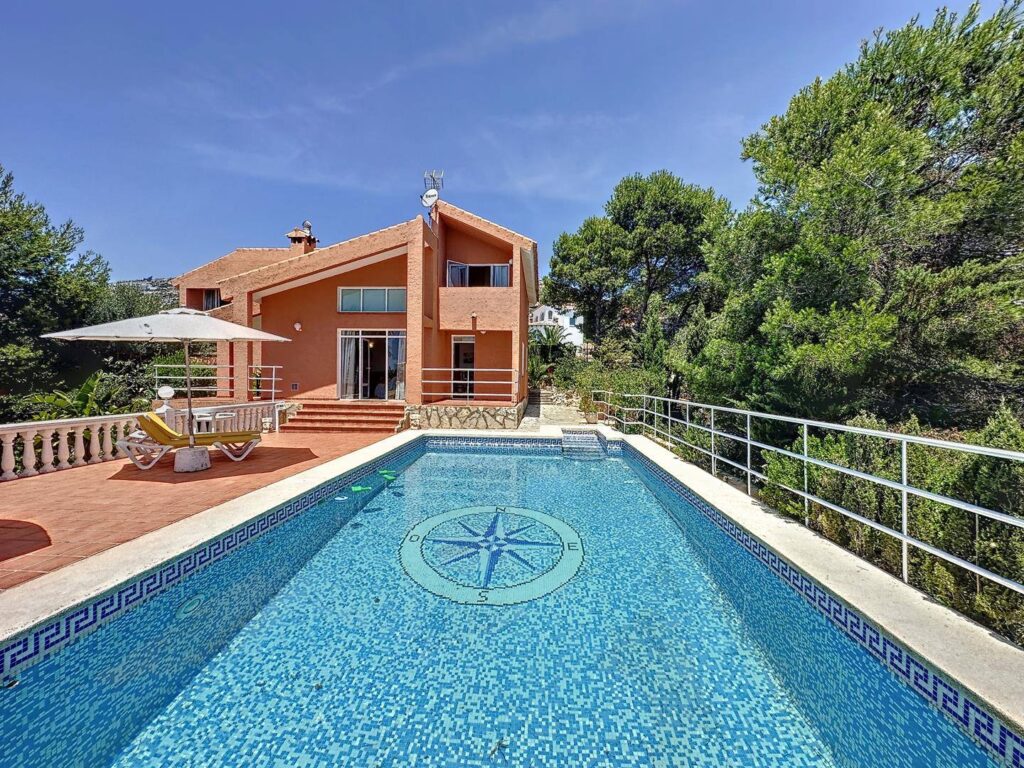 Cumbre del Sol villa with private pool close to all amenities 44