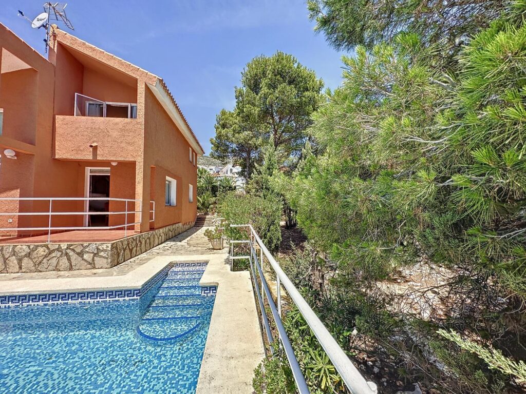 Cumbre del Sol villa with private pool close to all amenities 47